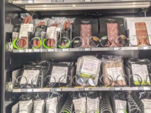 Fleisch Automat am Globus